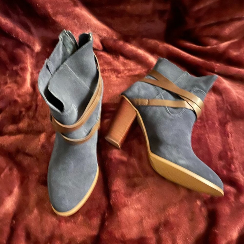 Carlos & Santana Ankle Boot